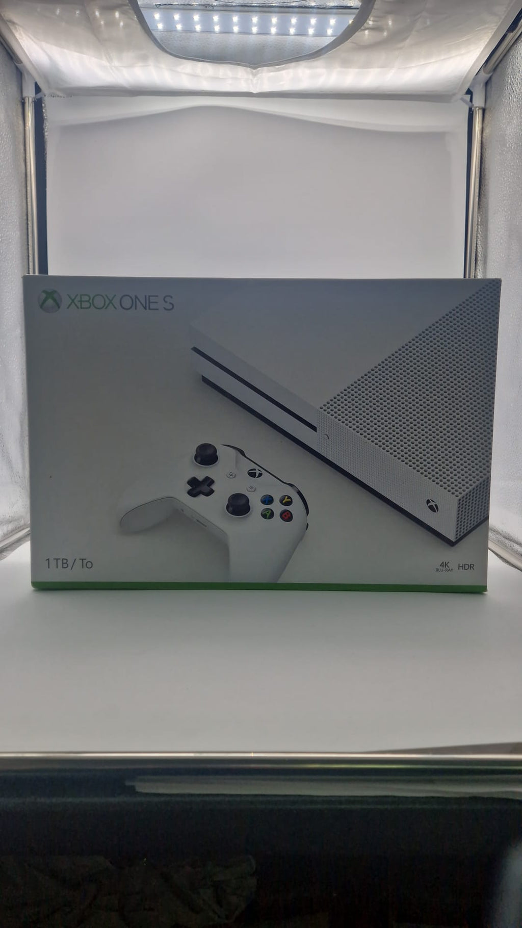 Xbox One S 1tb White Bundle, Grade A